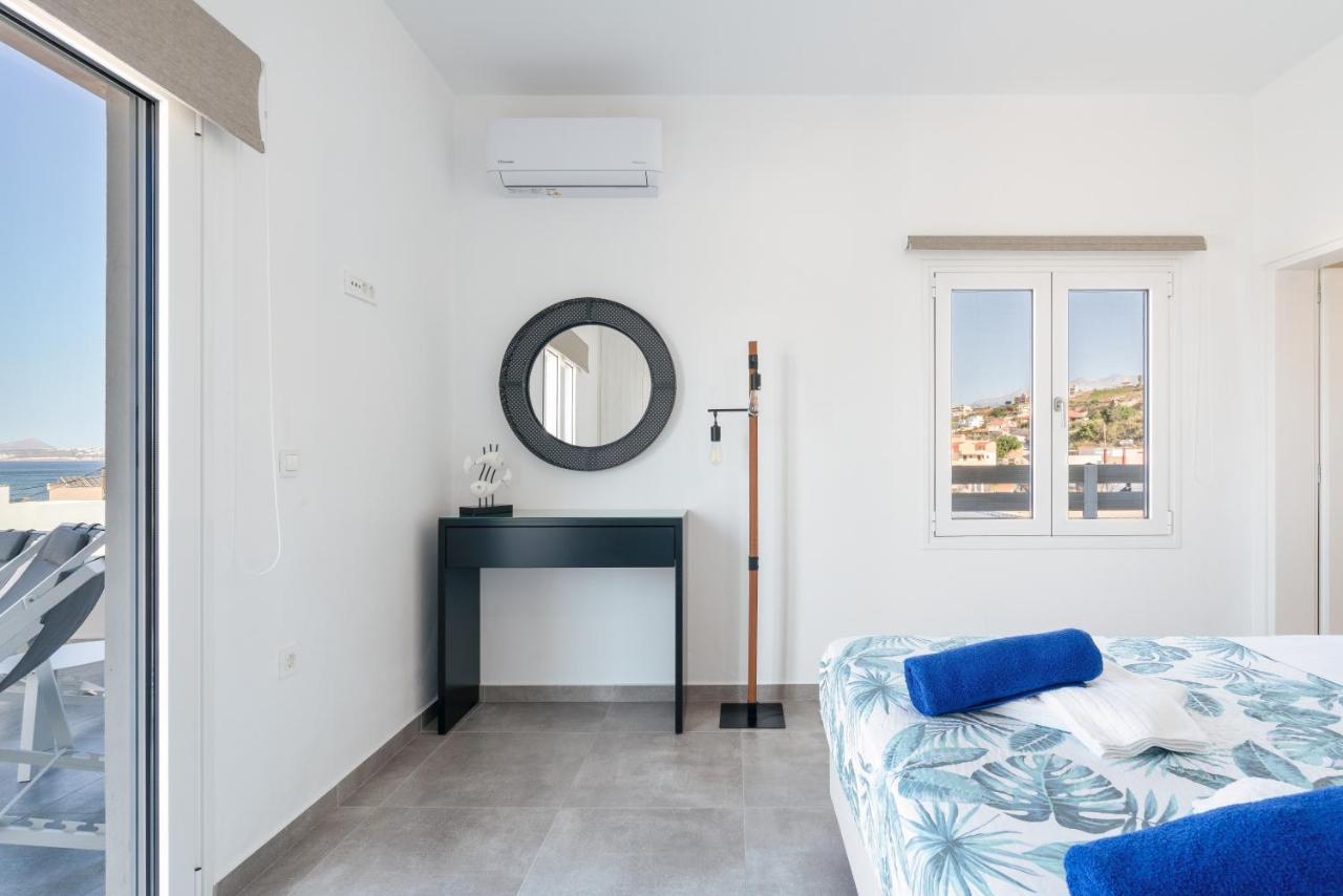Mira Sea View Residence Chrissi Akti Chania Exterior foto
