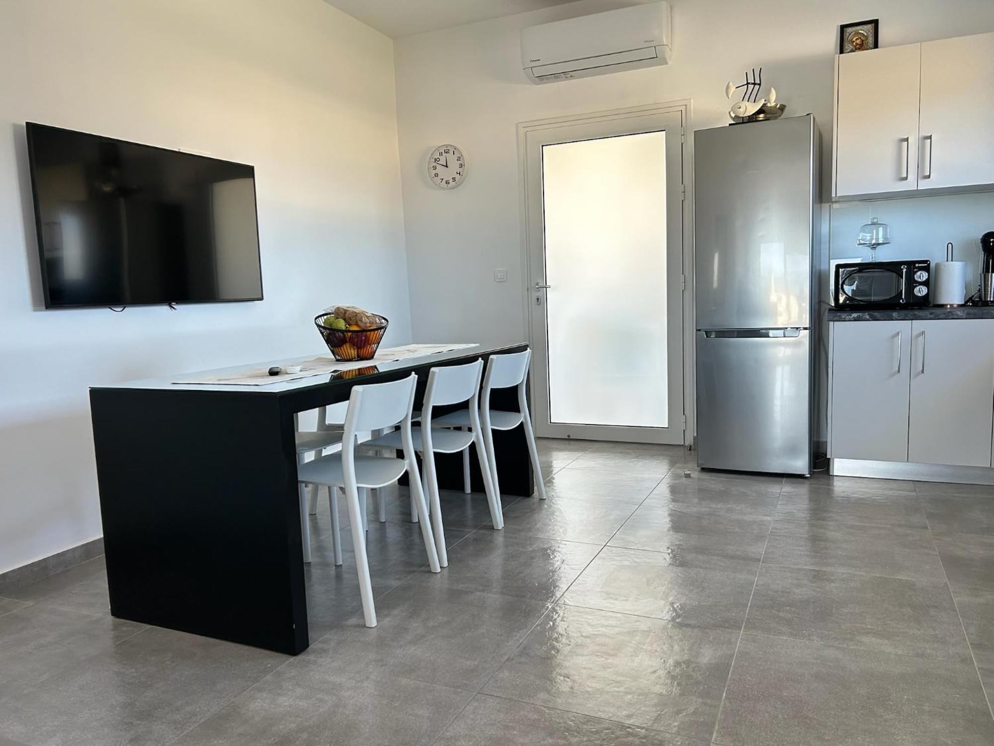 Mira Sea View Residence Chrissi Akti Chania Exterior foto