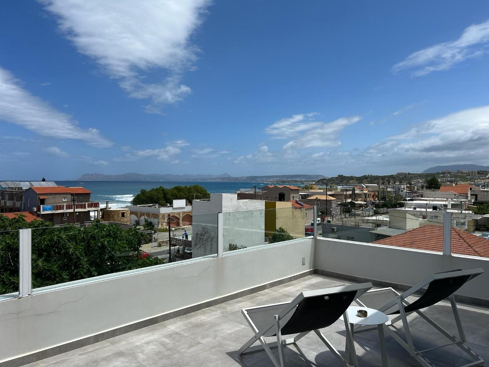 Mira Sea View Residence Chrissi Akti Chania Exterior foto
